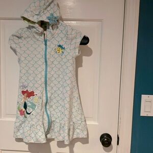 Little mermaid swim cover girls size 7/8